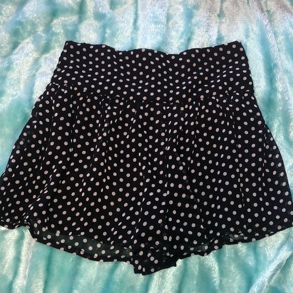 High waisted wet seal shorts - Picture 1 of 3